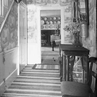 Quillcote interior - front hallway
