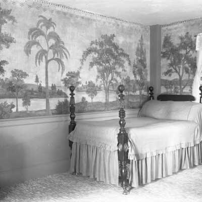 Quillcote interior - The Painted Room
