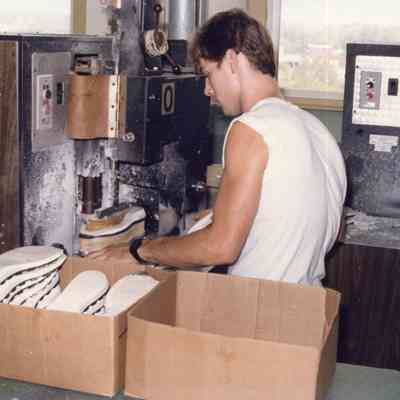 Nike Factory (1985)