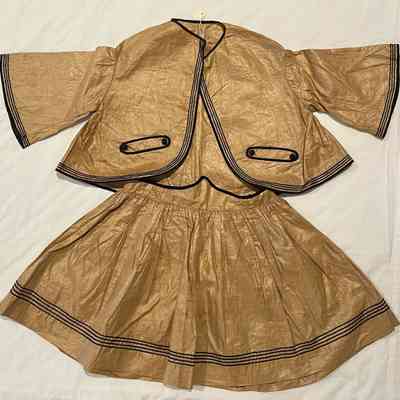 Child's jacket and skirt