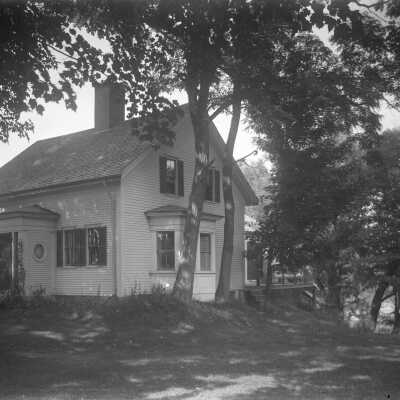 29 Salmon Falls Rd., Hollis, ME