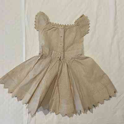Back of dress
