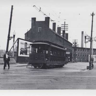 Main Street, Saco, Car #43