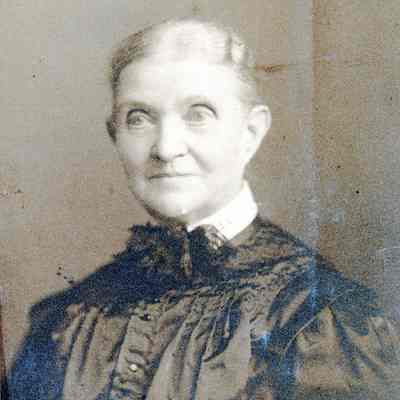 Burns Family Collection - Millicent Conger Burns - 1905