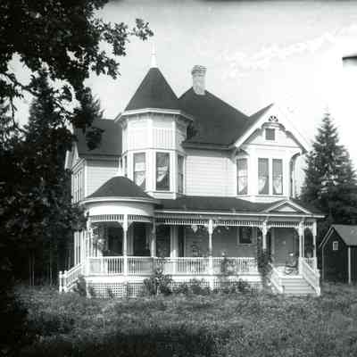 Chambers Howell House in Gladstone.