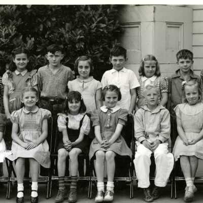 Eastham School Students 1941 - 4th Grade - Oregon City