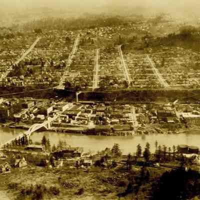 Oregon City 1922 - Aerial View of West Linn and Oregon City