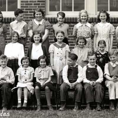 Mt. Pleasant School Students 1938 - 4th and 5th Grades