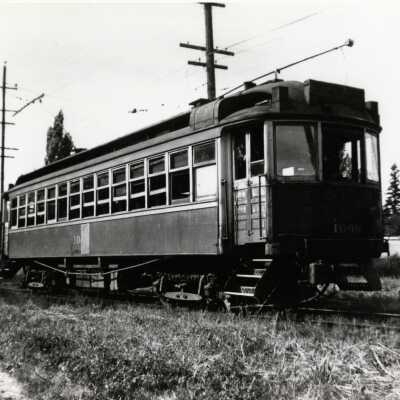 Oregon City Street Car between Meldrum and Hull Stations