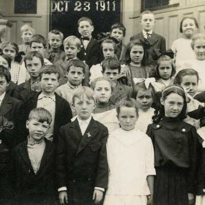 Eastham School Students 1911 - Oregon City