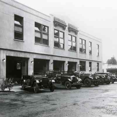 Oregon City Fire Station 1931 - Fire Equipment (New?)