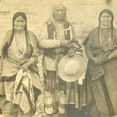 Native Americans - Mary Clark and Husband, Tcho-Nims-Teaee, Daughter Lucy