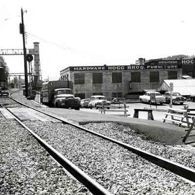 Old Oregon City Elevator Prior to Construction of New Elevator 1954