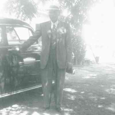 Krause Family - Mr. Walter Krause & his car