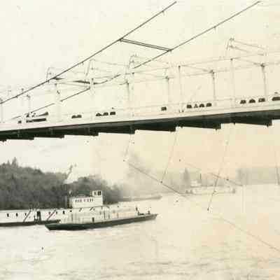 Oregon City/West Linn Suspension Bridge and Steamboats - 1888