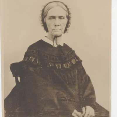 Unknown Woman - Studio Portrait