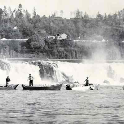 Willamette Falls Fishing - 1950's