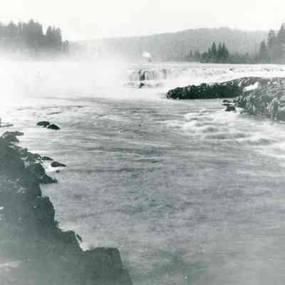Willamette Falls 1880