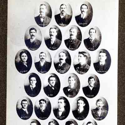 Oregon City 1902 - Fire Department "Fountain" Hose Company #1" Members
