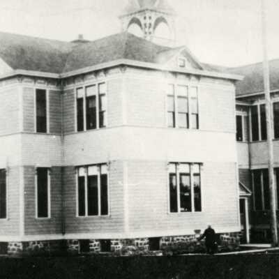 West Linn "Union High School" 1913