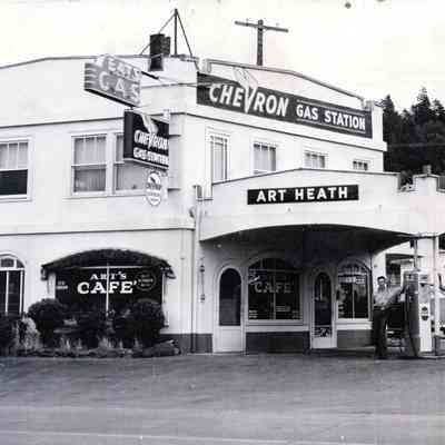Oregon City 1930's - Falls Vista Gas Station on South 2nd