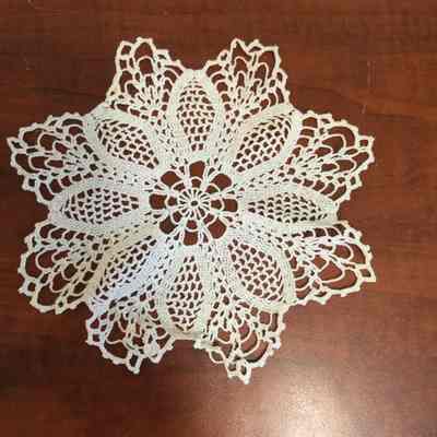 White doily/Marrs-Curry/Unknown Provenance
