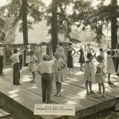 Oregon City 1926 - Buena Vista Play Center - Children Dancing
