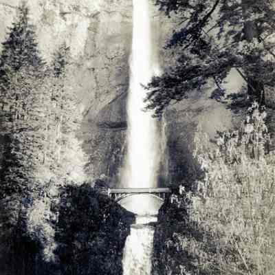Columbia River Gorge Falls Photo Series - Multnomah Falls
