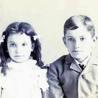 Cross Family - Names unknown