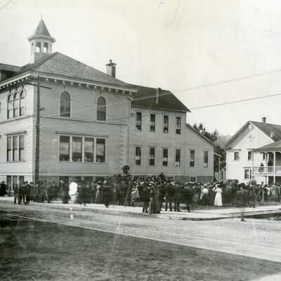 McLoughlin Institute Dedication 1907