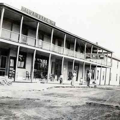 Pilot Butte Inn 1914 - Bend, Oregon