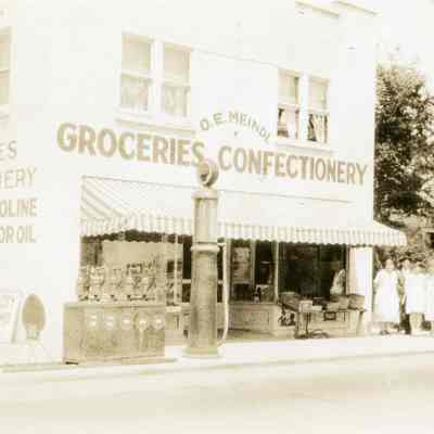 O. E. Grocery and Confectionery