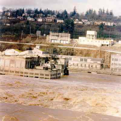 1996 Flood - Willamette River - West Linn Mill