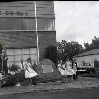 West Linn 1962 - Dedication of Marker for Willamette Meteorite Replica