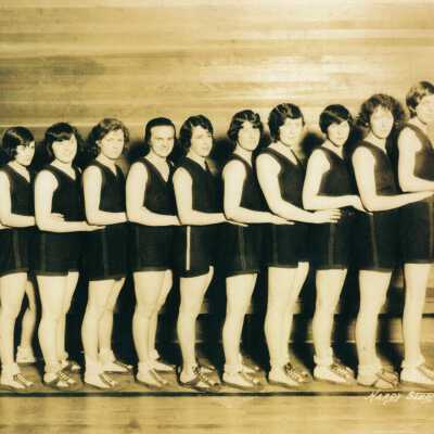 Oregon City High School -1929 - Women's Basketball Team