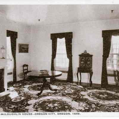 Oregon City - McLoughlin House Interior - Parlor