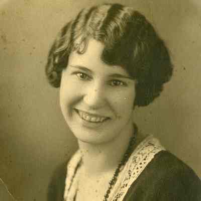 Cross, Lillian