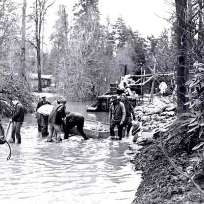 1964 Flood - Pumping Water Away from Neighborhood