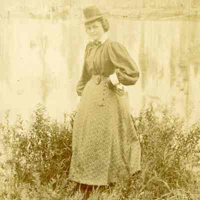 Beatie Family - Della Beatie -1894