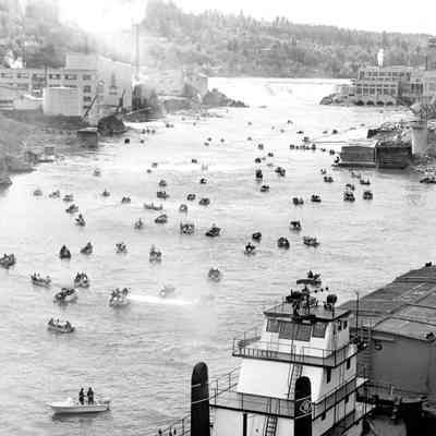 Willamette River 1950's - Fishing and Hog Lines