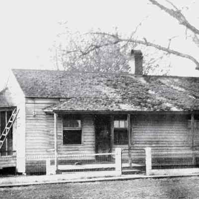 Barlow, Oregon 1913 - Hedges' House - Was William Barlow House before 1888