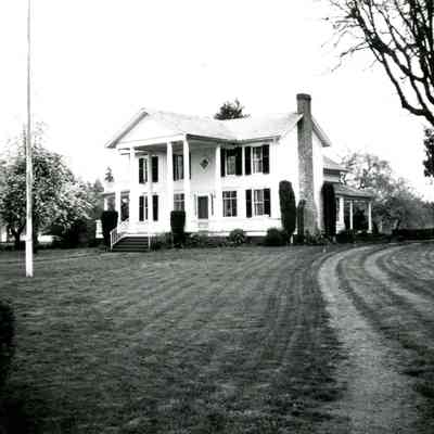 Colonial House.