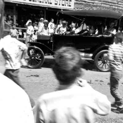Damascus, Oregon 1959 - Centennial Parade