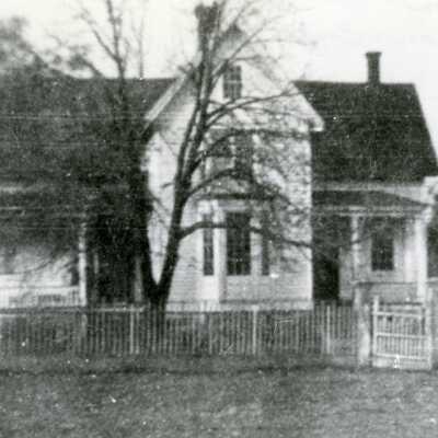 Cason-Cross House 1862 - Gladstone, Oregon