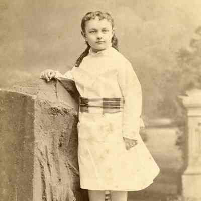 Portrait of a Young Girl