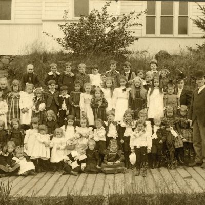 Christian Church - 1902 - Oregon City, Oregon - Sunday School