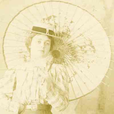 Beatie Family - Polly Harris