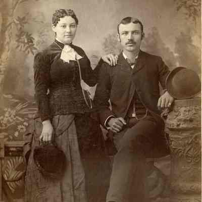 Hurlburt, Louisa Jane (Johnson) and Wes