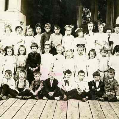 Barclay School Students - No Date - Oregon City