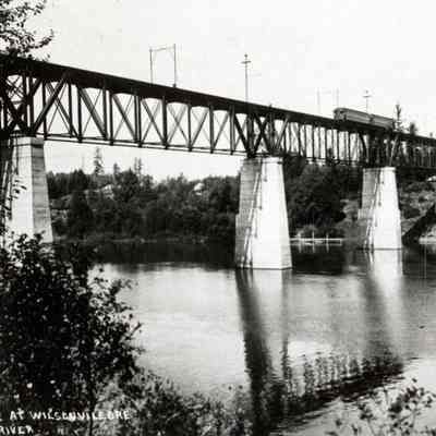 Railroad Bridge at Wilsonville, Oregon.